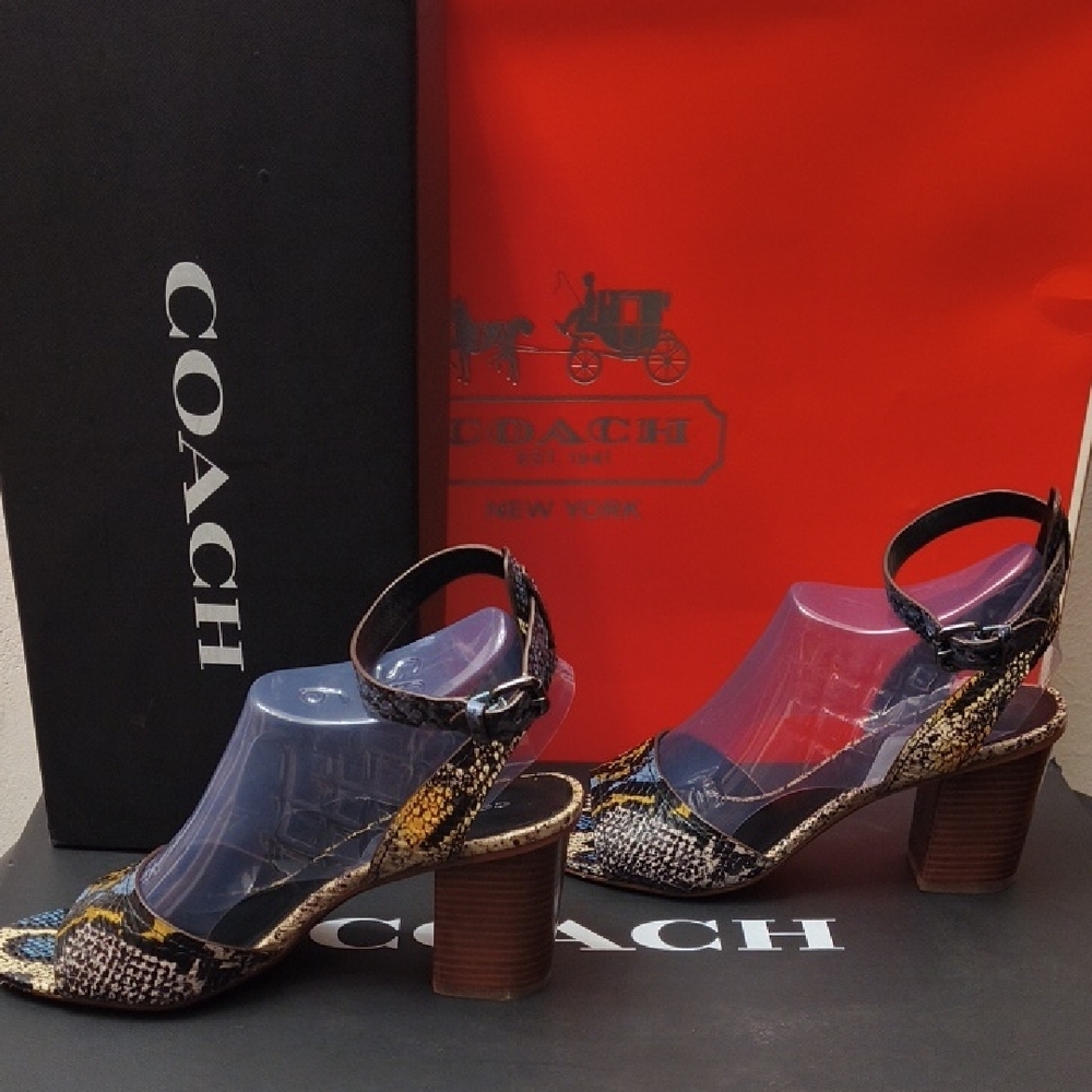 Coach Snake Pipher Heel No. Q8105 8.5B - Picture 4 of 10